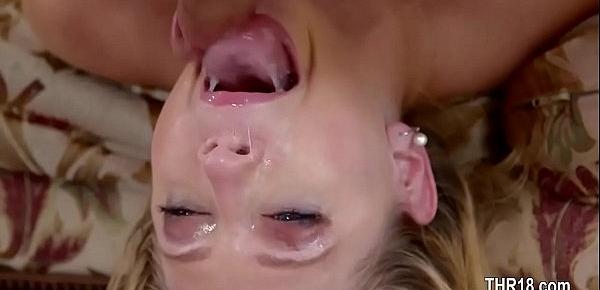  1-Great cumshot and dick inside of her throat -2016-01-05-08-47-001